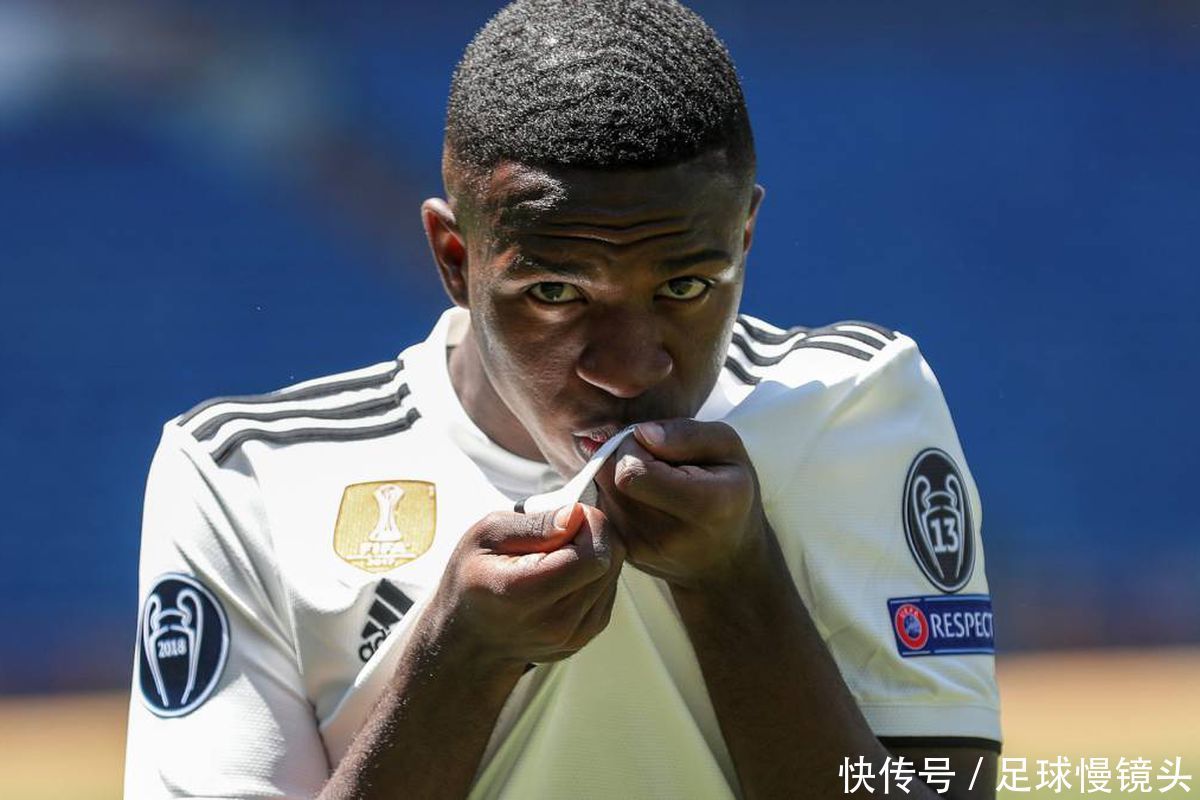 皇马堕落!清洗C罗后今夏转会盈利 巴萨已花1.