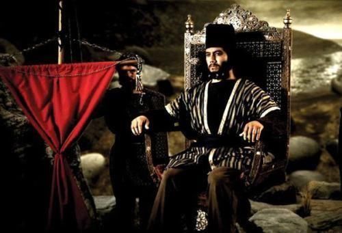 观世界知天下事:世界历史上的十大帝王,第一人