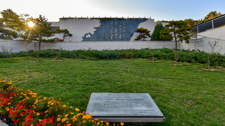 歌曲传唱地标介绍——西山无名英雄纪念广场 歌曲传唱地标介绍——西山无名英雄纪念广场