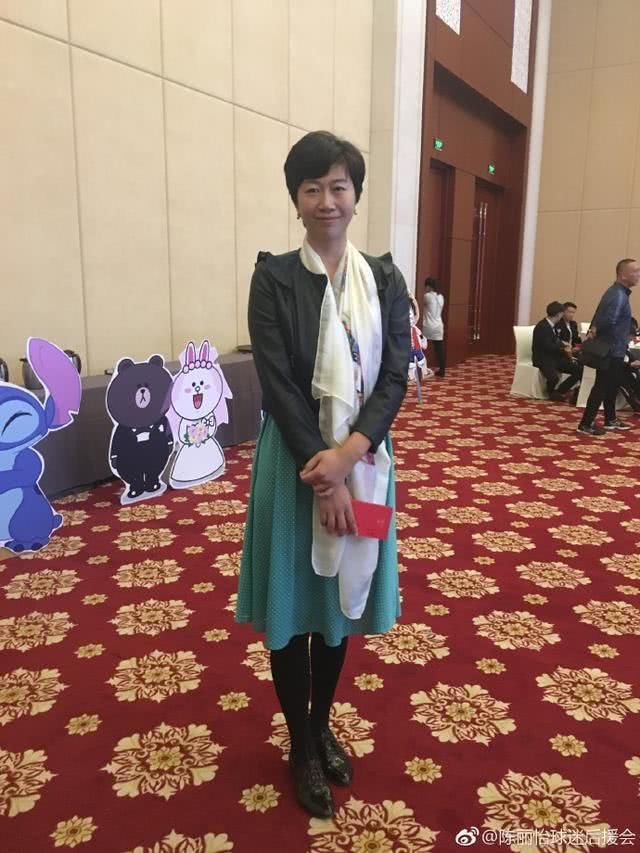 天津女排退役奥运冠军迎来新身份,转型成功的