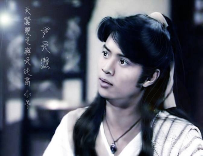 他还跟甄子丹,万绮雯一起演过《精武门》,但据尹天照自己说,他跟