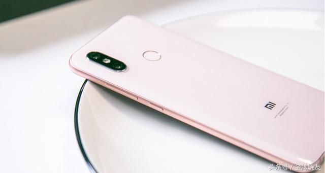 客观分析:小米8优缺点!