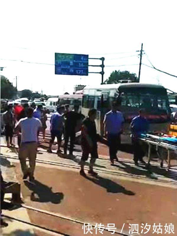 人心惶惶!西安公交车恶性伤人事件,嫌疑人辛某