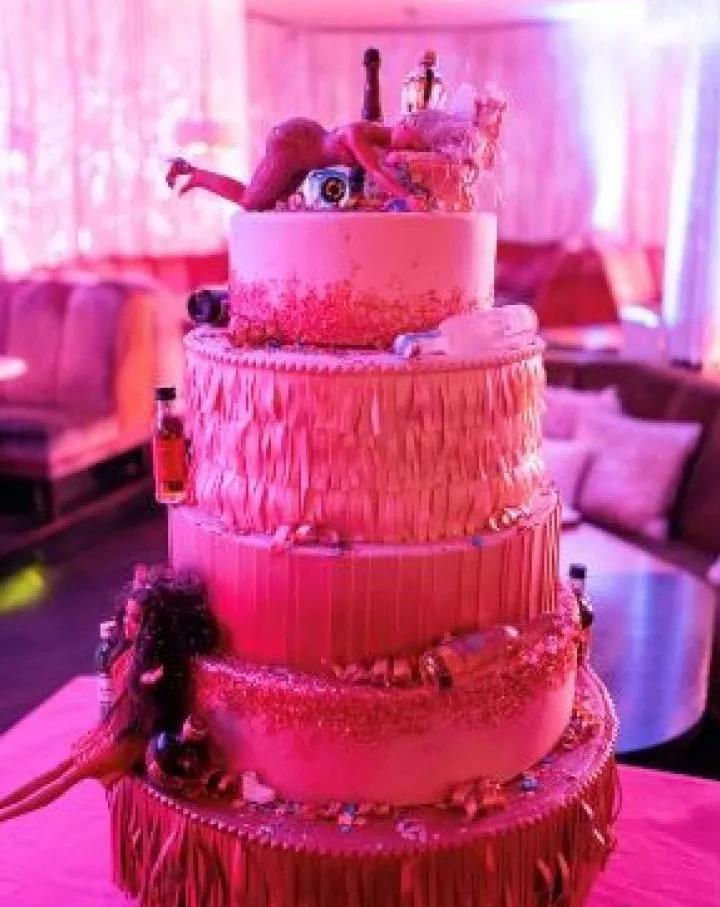 女友有9亿美元身家, 送什么礼物才不会被嫌弃