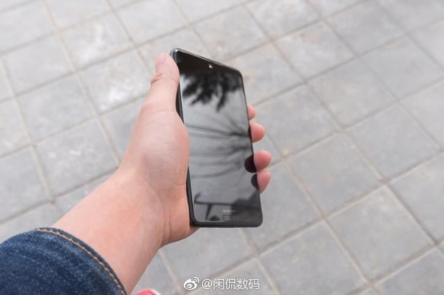 又见美人尖--夏普S3 mini开箱测评