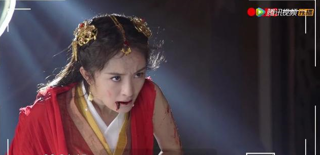 原来扶摇被糟蹋是这样拍的,杨幂求被踢太搞笑