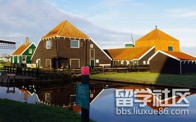 荷兰阿姆斯特丹旅游景点介绍