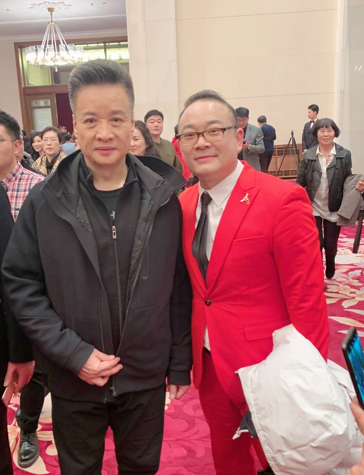 胡启圣人民大会堂录制2020中国文联晚会曝合影(图2) 胡启圣人民大会堂录制2020中国文联晚会曝合影(图2)