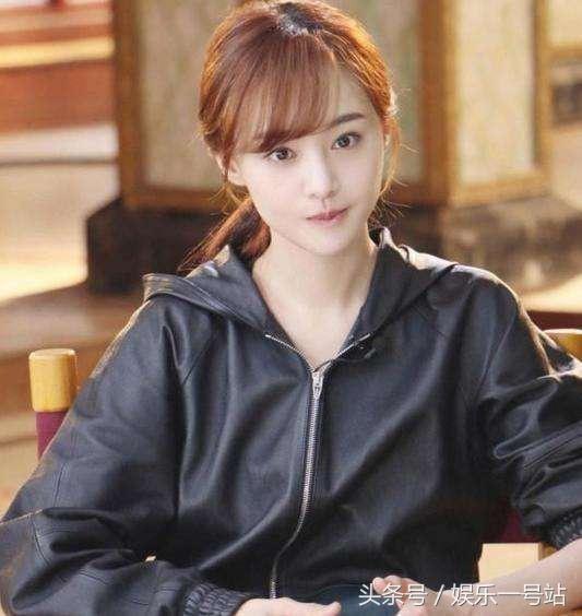 最近大火的郑爽为什么不拍综艺节目!其实她真