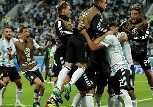 绝杀功臣赛后采访谈到梅西,这就是为何说梅西