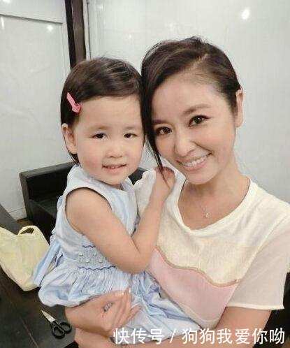 霍建华高调宣布林心如二胎双胞胎三月喜讯! 网