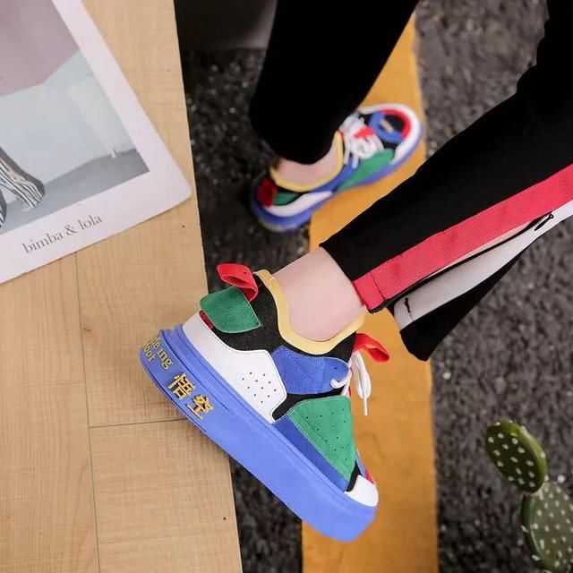 有一种女鞋夏天也能穿,清凉透气时尚百搭,见了