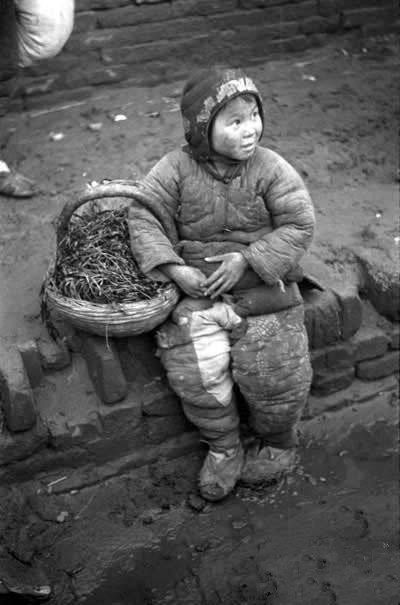 1942年大饥荒真实老照片，每张都让人潸然泪下