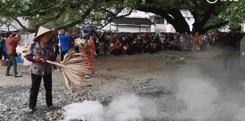 嗯？这个晨雾，怎么和想的不一样……