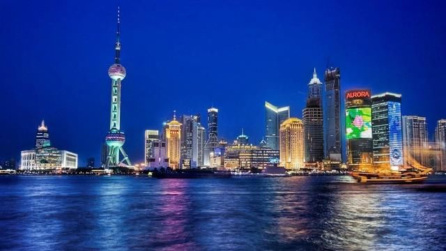 外国人问:中国已经完成工业化并且成为发达国