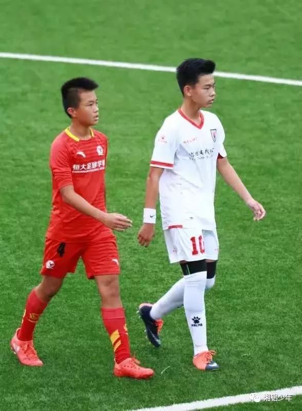 湘乡足球小将入选U13中国国少队,祝福他!