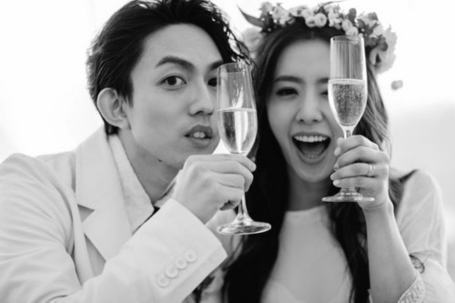 林宥嘉丁文琪婚礼喜饼曝光 夫妇俩q版头像超级萌