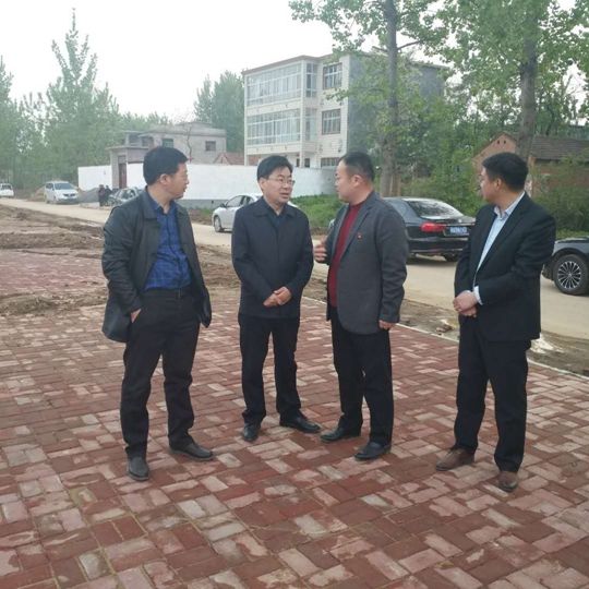 卫到孙召镇督导检查脱贫攻坚培训和危房改造工