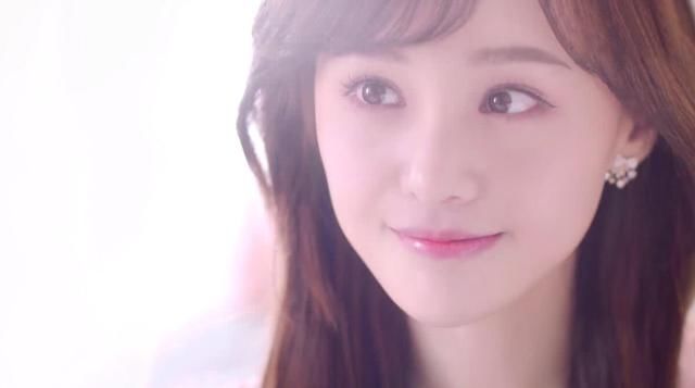 郑爽公布恋情!不是胡彦斌杨洋而是他?网友:比