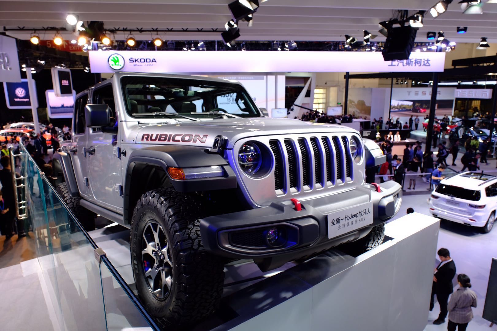 裹着西装的硬汉 全新jeep牧马人亮相北京车展