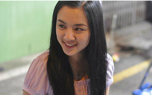 都说王小米王晓晨整过容 看完这些旧照应该就