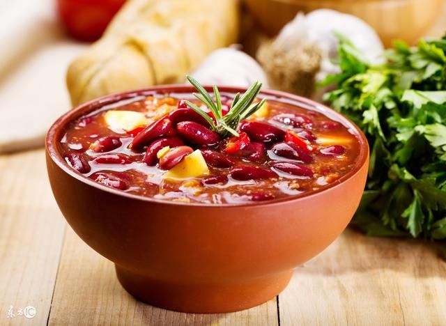 幽门螺杆菌越吃越多,2种食物是祸端!别再不当