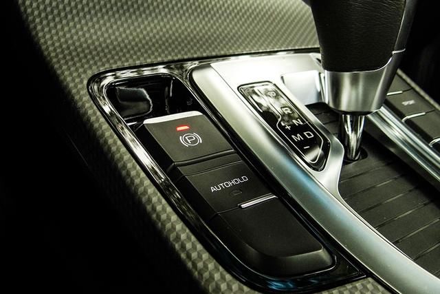 自动挡普及,电子配置越来越多,AutoHold、电子