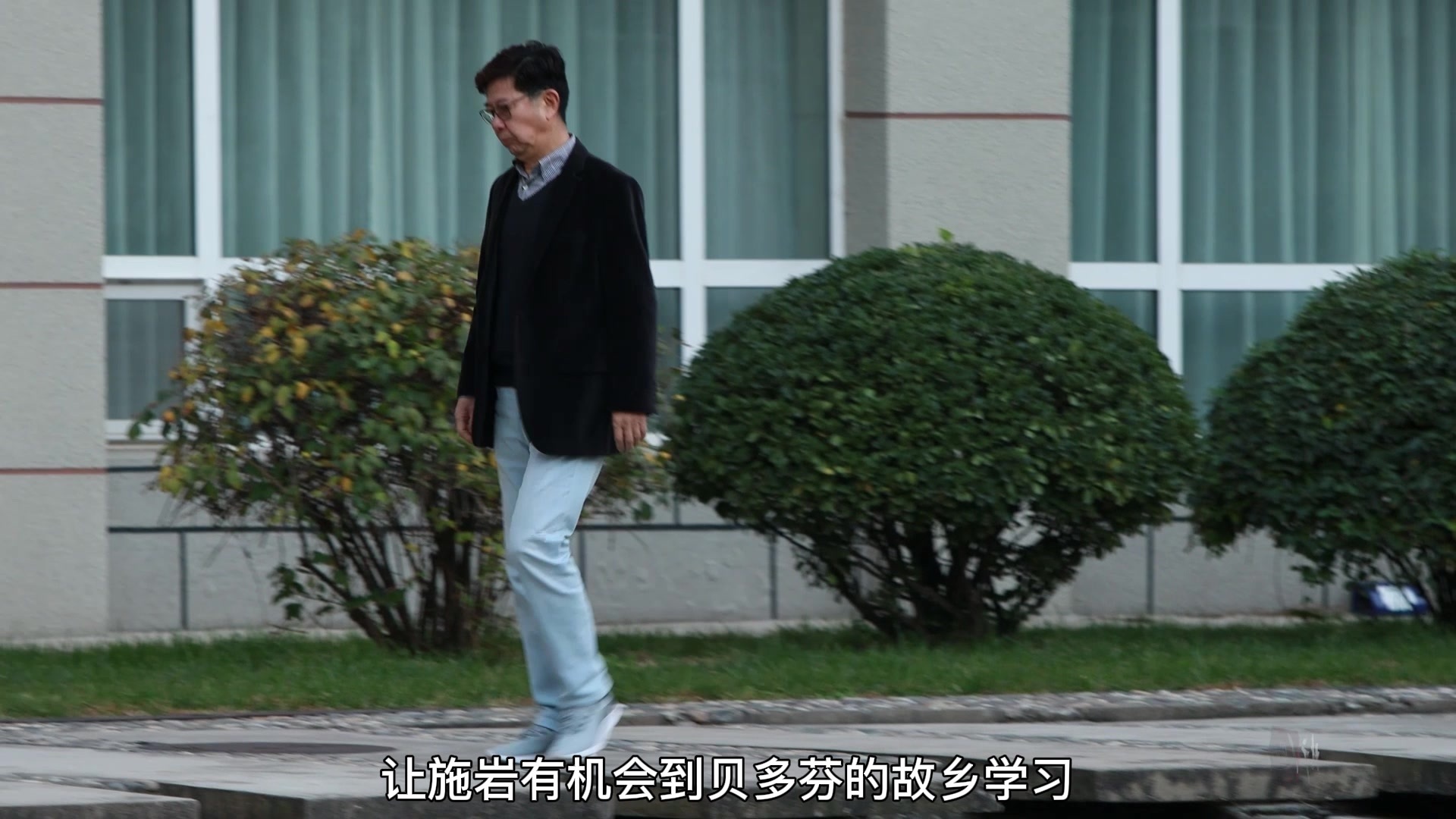 施岩——中国首位钢琴制造大师 施岩——中国首位钢琴制造大师