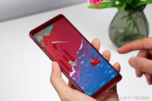 漂亮的隐市高手,坚果Pro2特别版深度体验