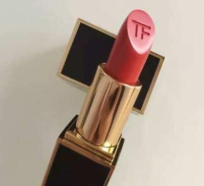 口红哪个牌子好用:2018最火口红排行榜前十名