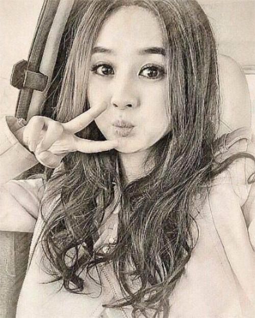 五位最逼真的女星素描画像,画面惟妙惟肖,和真
