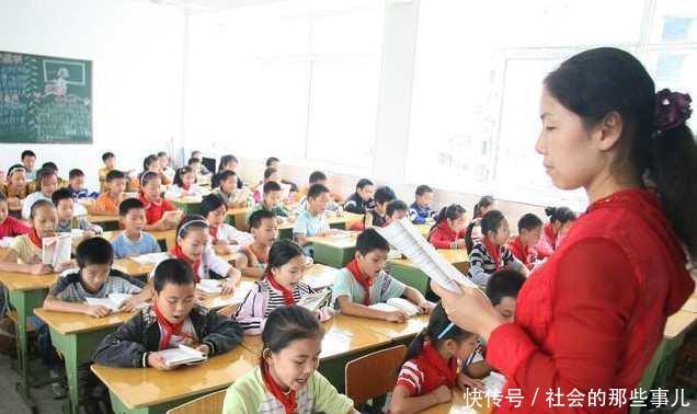 小学2年级孩子,每晚11点睡,家长责怪老师,却被