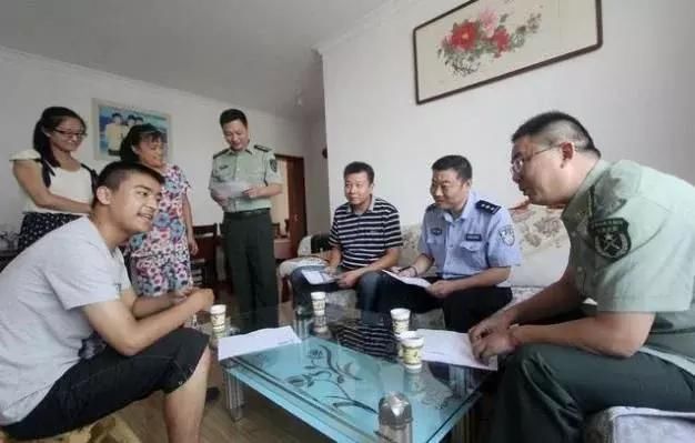 千万注意:2018年公务员政审:父母有这类行为的