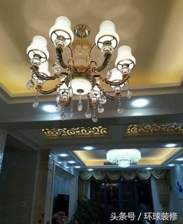 新房入住快一年了 后悔全屋贴瓷砖 贴墙纸都好