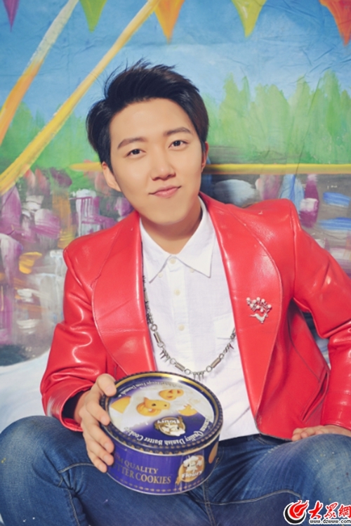 作品《黑怕不怕黑》《斯大林街》《memory》《抬起头来》《nacho》