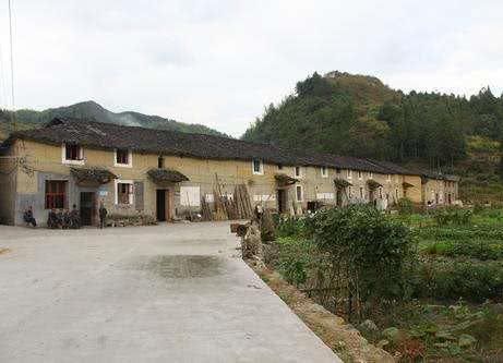 农村房屋整顿,三种房屋被列为违章建筑,村干部