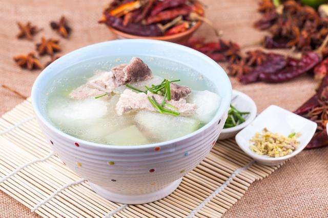 月子里可以吃冬瓜排骨汤吗 别一口拒绝所有性