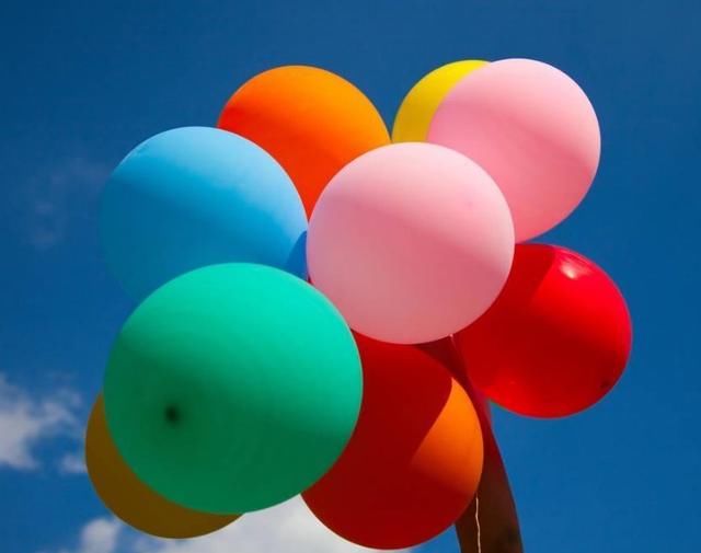 1到3个月的孩子适合玩哪种玩具