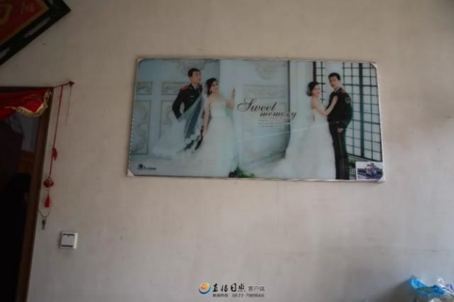 崔维涛骨灰安葬莒县烈士陵园 崔父:让儿子当兵