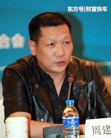 专攻男人装,是中国服装行业龙头老大,身价269