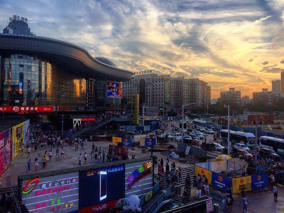 中国物价最低的省会城市,一碗面只要4元钱,免