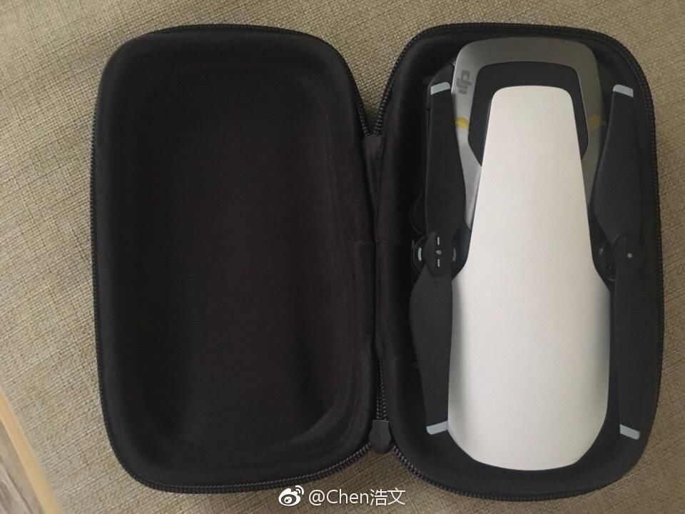 去泰国是申请贴纸签还是落地签?