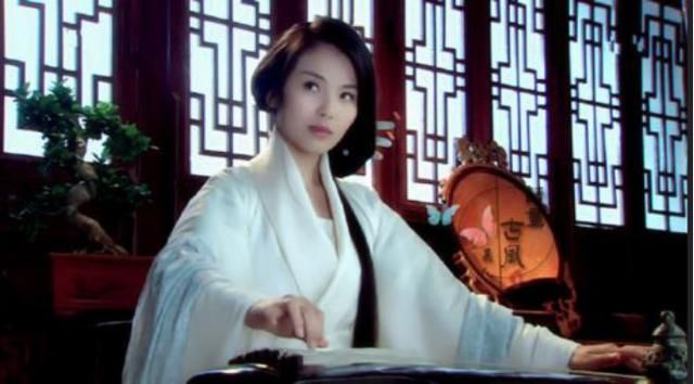 乐器大比拼:琵琶刘亦菲、笛子赵丽颖、古筝杨