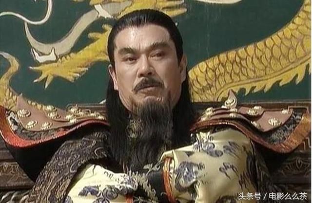 《风云雄霸天下》中,剑圣连晚辈剑晨都打不过