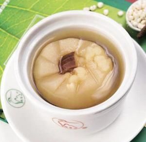 宝宝咳嗽、流清鼻涕又不想喂药,试试这两款汤