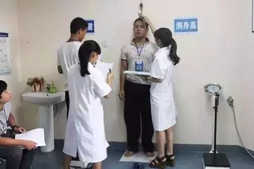 想参军的青年,2018征兵体检标准在这里!