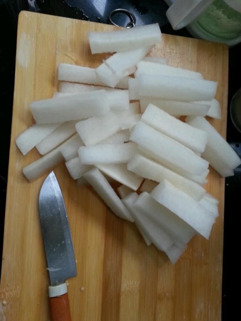 萝卜加白菜,治疗感冒贼厉害!感冒吃了就好,用一个好一个