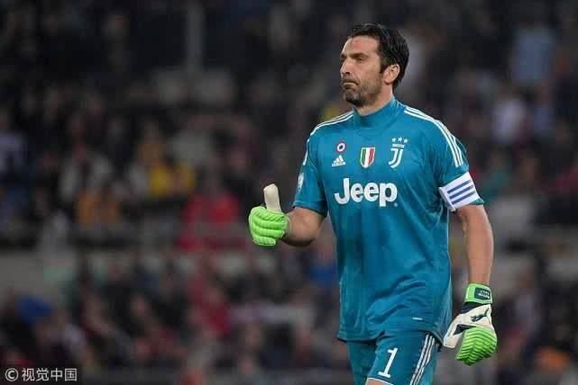 超级门将巨星排行,布冯才是第二位,第一名当之