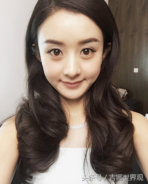 眼型排行榜前九名:桃花眼 丹凤眼 杏眼 狐狸眼,