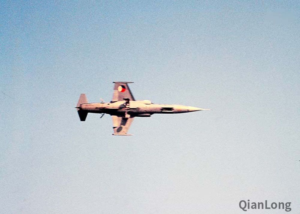 1973年的英国航展 荷兰空军F-104G战斗机晾肚